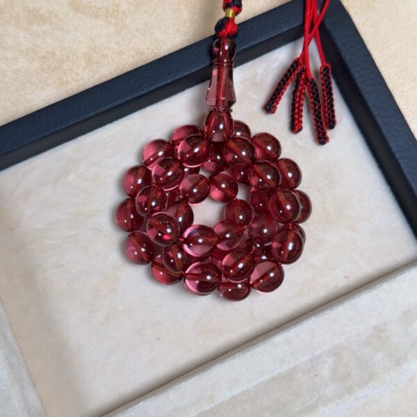 زعفراني ألماني مميز